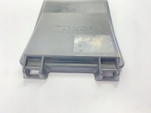 OEM 1265400182 sulakekotikansi Mercedes W126 image 4