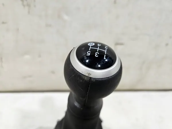 Toyota OE 33530-K0010 Manchon Levier Vitesse - Occasion image 6