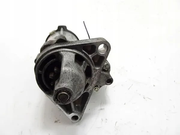 Motor de arranque Toyota Yaris III Auris 1.4 D4-D image 3