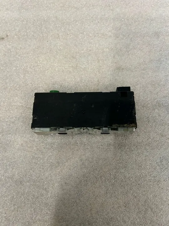 Soquete USB Audi 4N1035700 image 2