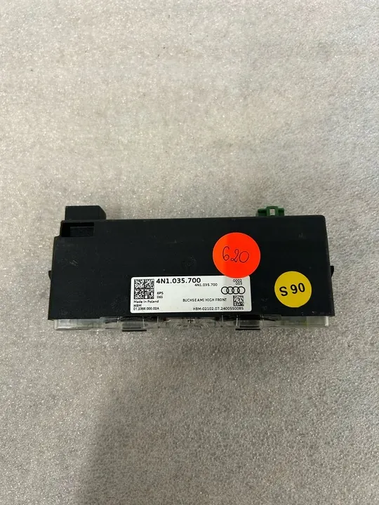 Soquete USB Audi 4N1035700 image 4