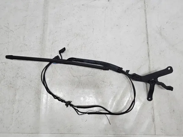 Mercedes W222 etupyyhinvarsi OEM A2228200640 image 9