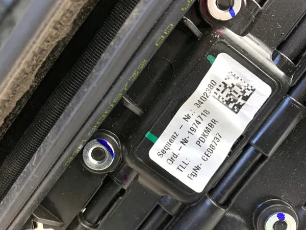 OEM 7391704 kattoluukku BMW G31 Touringille - Liukuva image 3