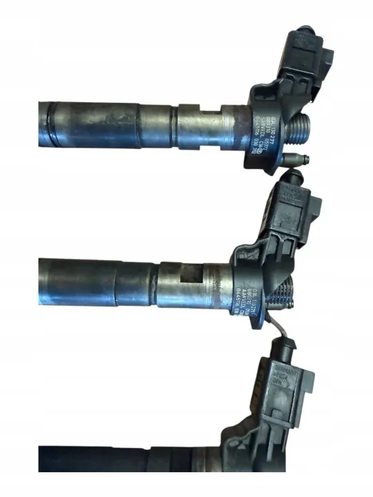 Injector OEM 03L130277 para Audi A3 A4 A6 2.0 TDI image 3