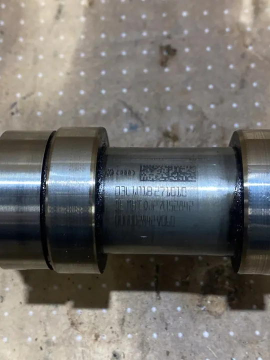 VW 1.6 TDI Einlassnockenwelle OEM 03L101b - Gebraucht image 7