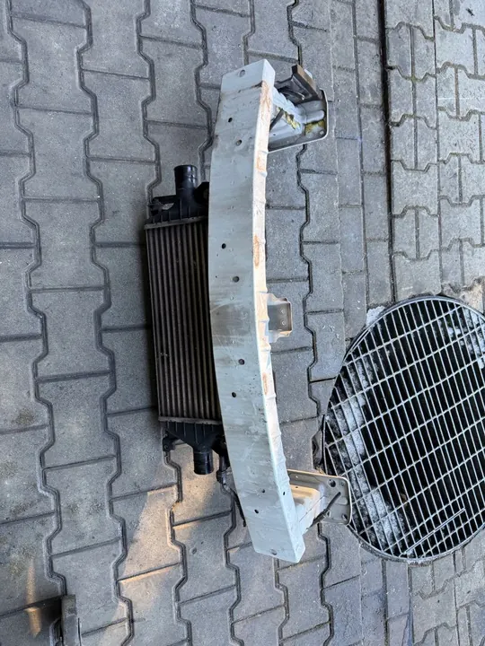 Poutre de pare-chocs avant Fiat Sedici 06-14 OEM image 2