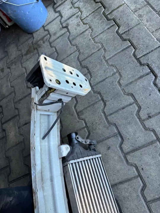 Poutre de pare-chocs avant Fiat Sedici 06-14 OEM image 4