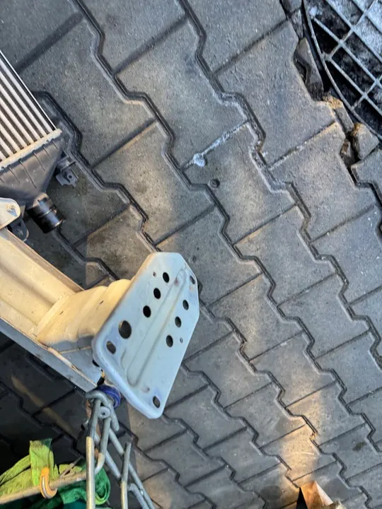 Poutre de pare-chocs avant Fiat Sedici 06-14 OEM image 5