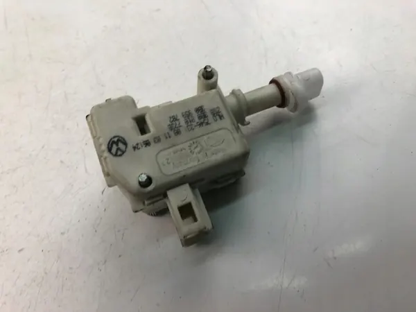 Polttoainesäiliö OEM 17182766 Skoda Octavia I (1U2) image 4