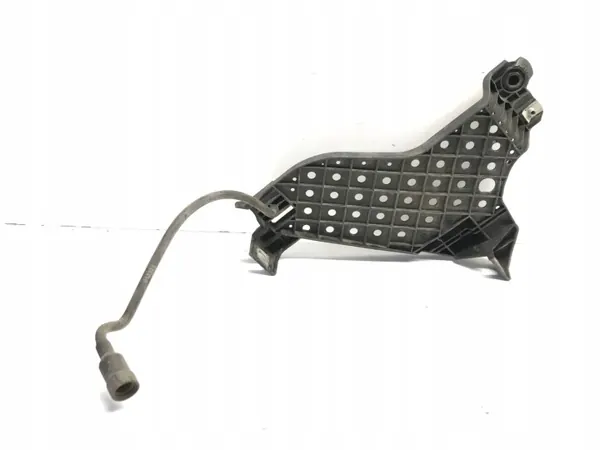 Audi Q3 Höger Strålkastarfäste OEM 8U0941454 image 2