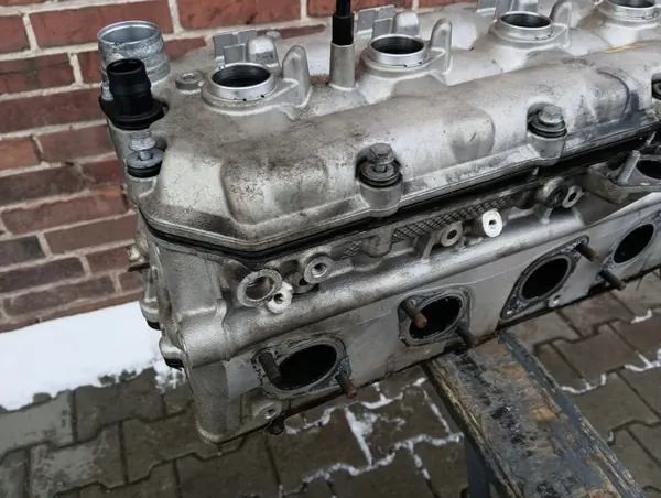 Culata BMW OE 7833880 - Usada image 8