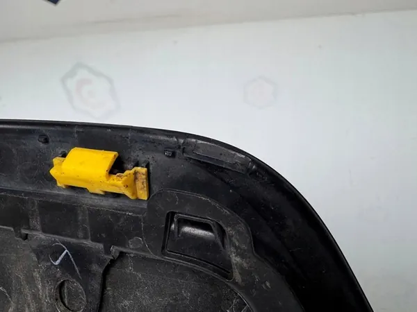 BMW X5 G05 Vasemman lokasuojan ilmanohjaus OE image 3