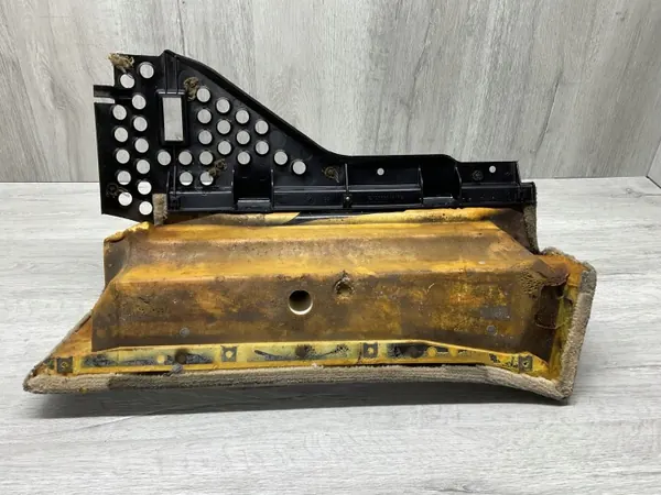 Polvipaneeli oikea OEM 1296801817 Mercedes R129 SL image 3