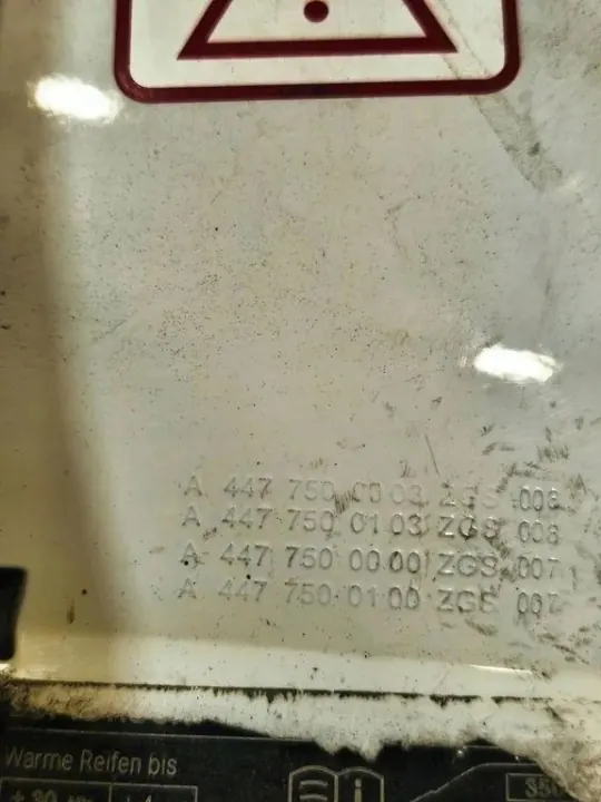 Polttoaineläppämoottori OEM A4477500003 Mercedes Vito image 8
