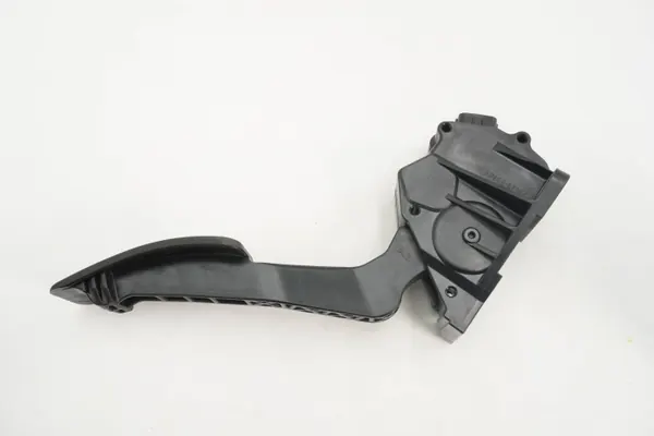 Gebrauchtes Gaspedal OEM 36010FJ050 für Subaru XV image 3