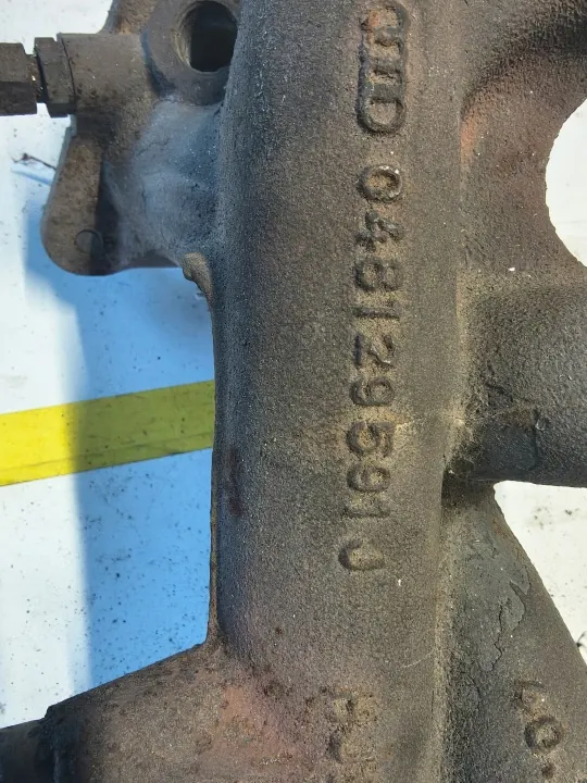 Pakoputken keräin OEM 048129591J Audi 80 B4 2.0 image 4