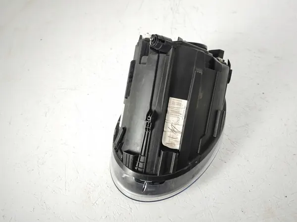 Farol direito VW Beetle 5C 2010- 5C1941006A image 6