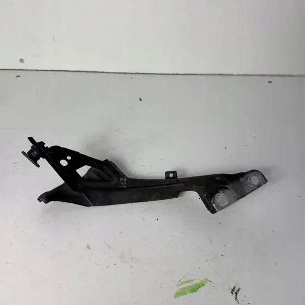 Voor spatbordbeugel Audi OEM JPF4G0821135 image 4