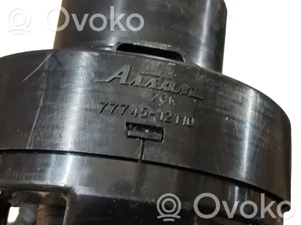 Toyota Tankvulpijp OEM 77745-12110 Gebruikt image 3