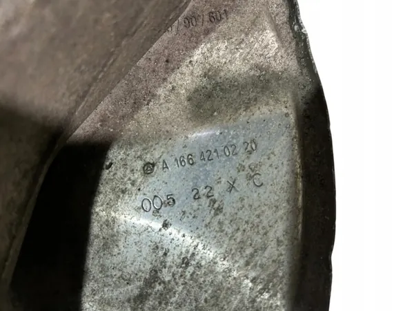 Mercedes-Benz GLS X166 Vorderradnabe OEM 16610 image 8