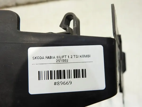 Grade de entrada de ar SKODA FABIA II COMBI 2010 5J0121283 image 4