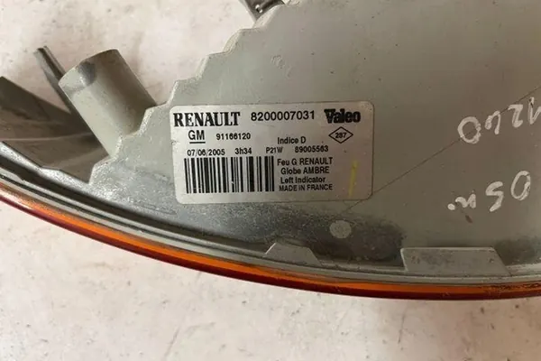 Sinalizador dianteiro esquerdo RENAULT TRAFIC II 8200007031 image 2