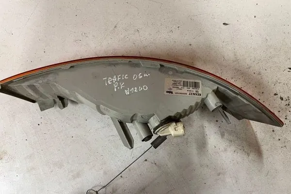 Sinalizador dianteiro esquerdo RENAULT TRAFIC II 8200007031 image 3