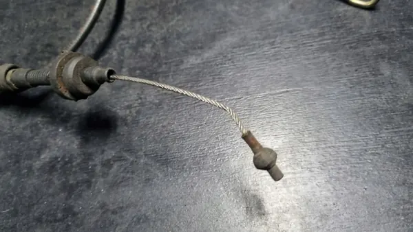 VW T4 Gaskabel image 2