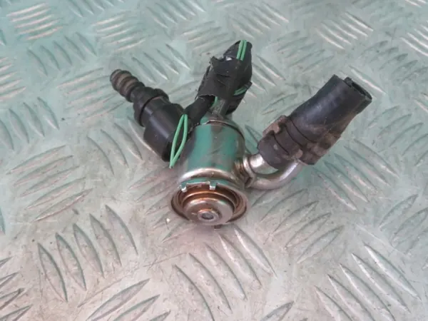 AdBlue-injector OEM 208994525R voor Renault Trafic image 3