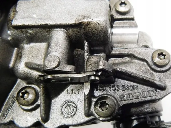 Öljypumppu OEM 150153243R Opel Vivaro B 1.6 dCI image 6