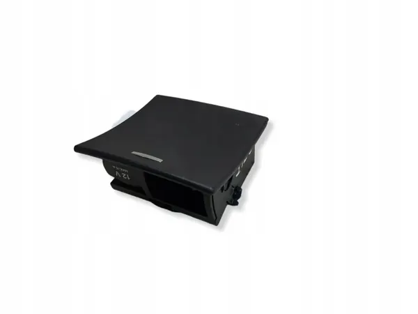 UTO82682 Enchufe encendedor trasero para Mercedes-Benz image 2