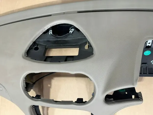 Salpicadero OEM A2306801087 para Mercedes SL R230 image 6