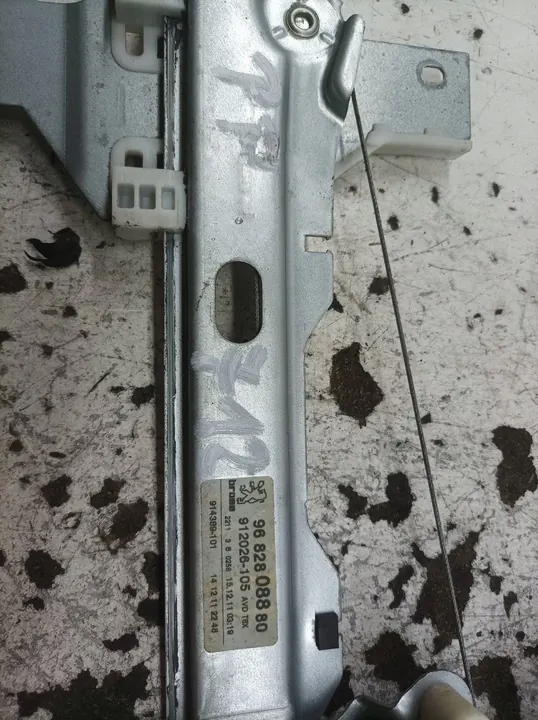 Mecanismo de janela dianteira direita Peugeot 5008 I image 3