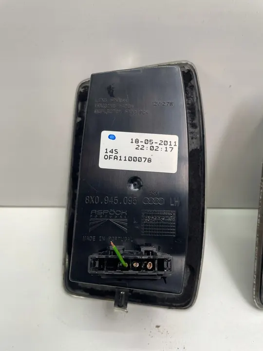 Luz Trasera Izquierda Audi A1 8X image 2