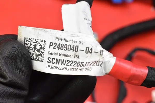 Faisceau Intérieur Tesla Model Y OEM 2489042-00-C image 7