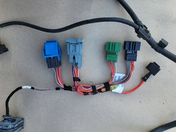 Moottoritilan Kaapeli BMW 3 E91 E90 318D image 2