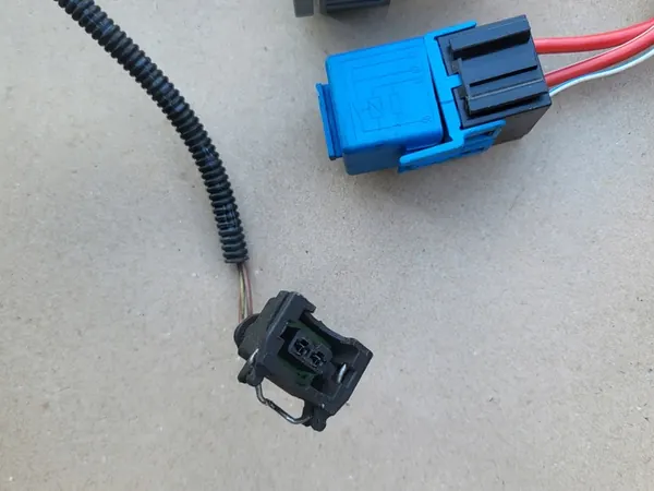 Moottoritilan Kaapeli BMW 3 E91 E90 318D image 3