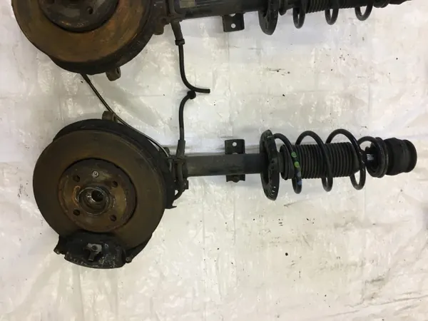 OEM Schokdempersteun VW Up MII Citigo 1.0MPI Voor Rechts image 3