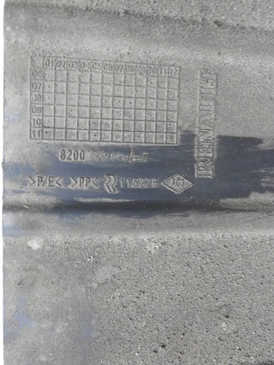 Renault Clio IV 12-15 1.2 Motorhuv 8200520829 image 3