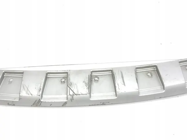 Dacia Sandero 2021 Moldura do Para-choque Frontal 620723692R image 3