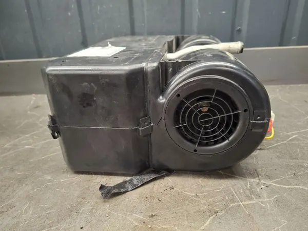 Chauffe-eau Mercedes OEM 22.2282.11.6150 - Occasion image 5