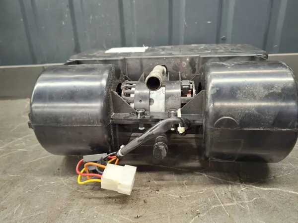 Chauffe-eau Mercedes OEM 22.2282.11.6150 - Occasion image 6