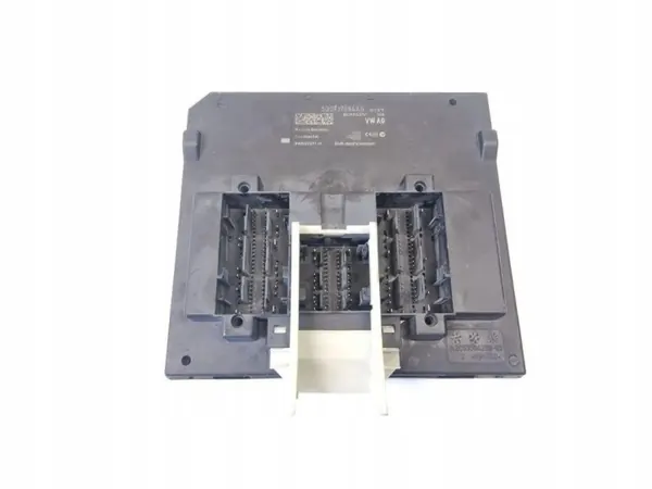 Module Confort VW 5Q0937084AG pour Golf VII 2.0L Diesel image 2