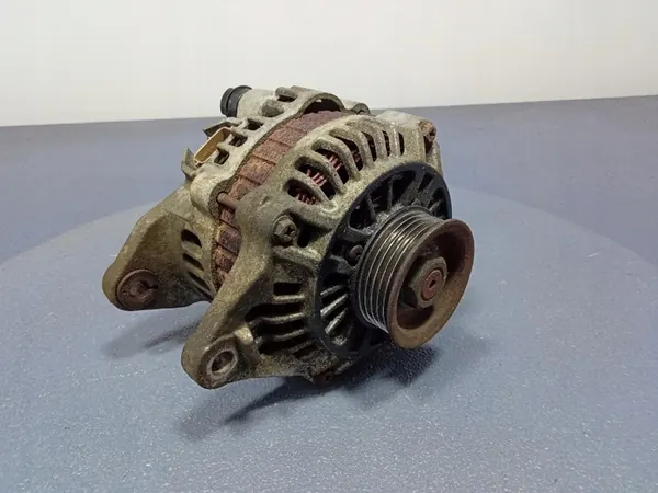 Alternador Mitsubishi Galant VIII 2.4 GDI 85A MD368519 image 7