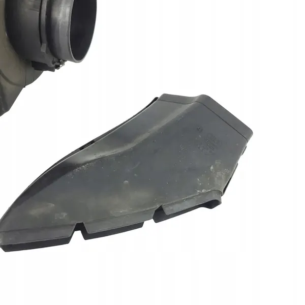 AUDI A6 C6 LIFT 3.0 TFSI Ilmansuodattimen Kotelo 4F0129739B image 5