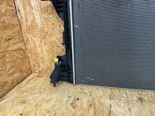CHŁODNICA WODY MERCEDES W177 W247 W118 X247 H247 A2475003800 image 4