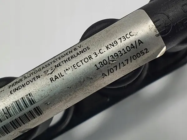 LPG-insprutningsräls OEM 67R-010310 - Begagnat skick image 4