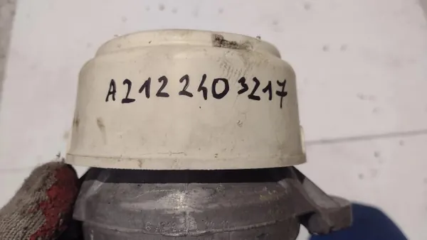 Soporte Motor Mercedes OEM A2122403217 Lado Izquierdo image 6