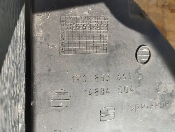 Griglia faro antinebbia anteriore destra Seat Leon II FL 1P0853666B image 4