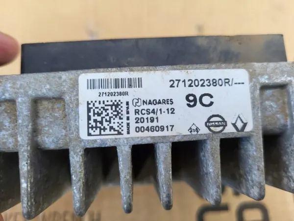 Renault OE hehkutulpparele OEM 2712202380R image 4